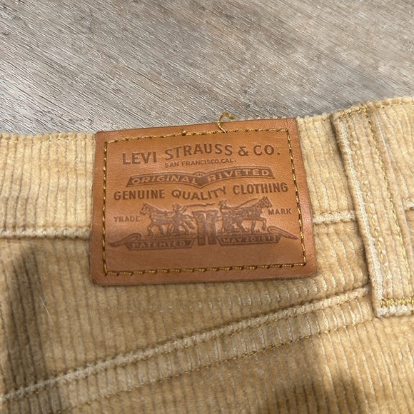 Levi Ribcage Boot Corduroy Pants Size 27 - Picture 4 of 5